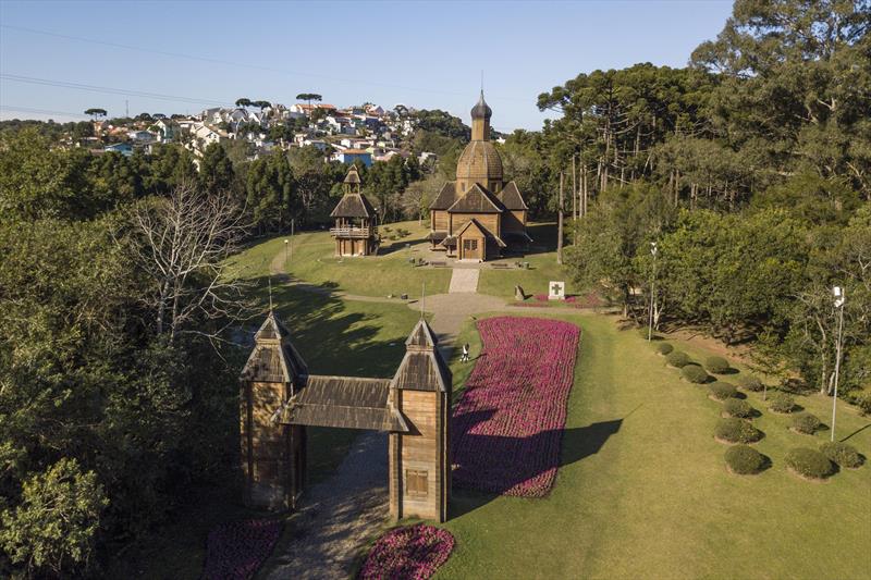 Memorial Ucraniano - Parque Tingui (Imagem de Daniel Castellano)