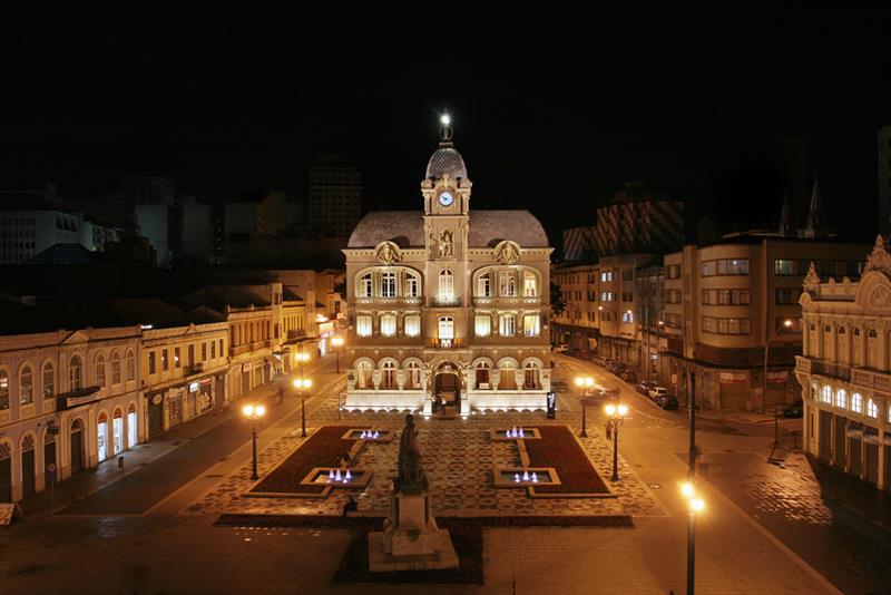 Praça da Liberdade (Imagem de Orland Kissner)